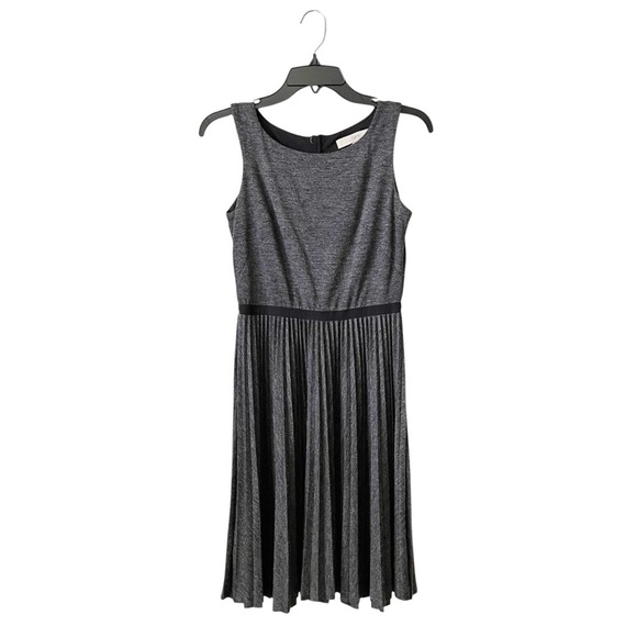 Ann Taylor Loft Dress Womens Size 0P Gray Knit Sleeveless Pleated Skirt FitFlare - Picture 2 of 6